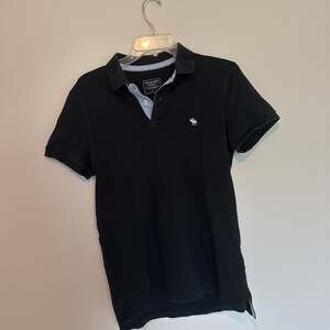 Abercrombie & Fitch Abercrombie and Fitch Jacquard Cloud Gray Striped Polo